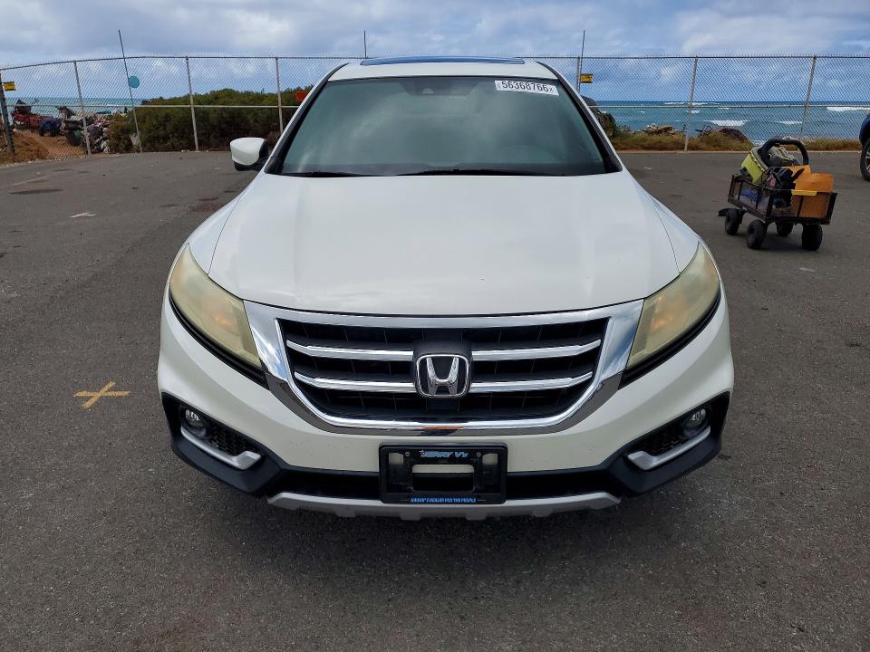56368766 :رقم المزاد ، 5J6TF1H51FL000155 vin ، 2015 Honda Crosstour مزاد بيع