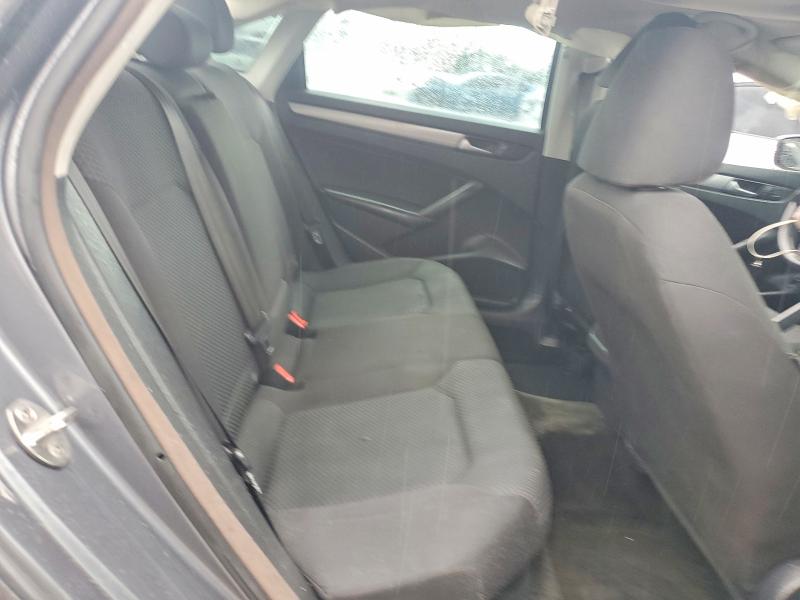 57777256 :رقم المزاد ، 1VWAS7A31FC070742 vin ، 2015 Volkswagen Passat مزاد بيع