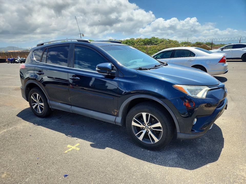 Aukcja sprzedaży 2018 Toyota Rav4, vin: 2T3RFREV7JW743623, numer aukcji: 58318956