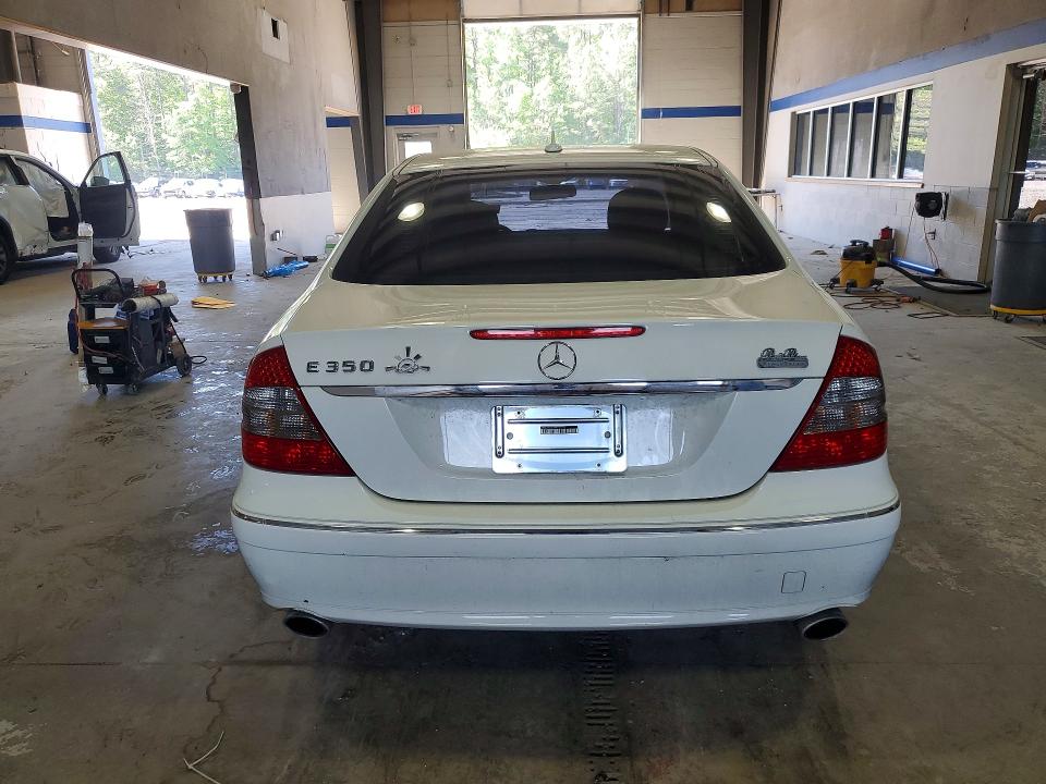 2008 Mercedes-benz E მანქანა იყიდება აუქციონზე, vin: WDBUF56X78B211292, აუქციონის ნომერი: 54911226
