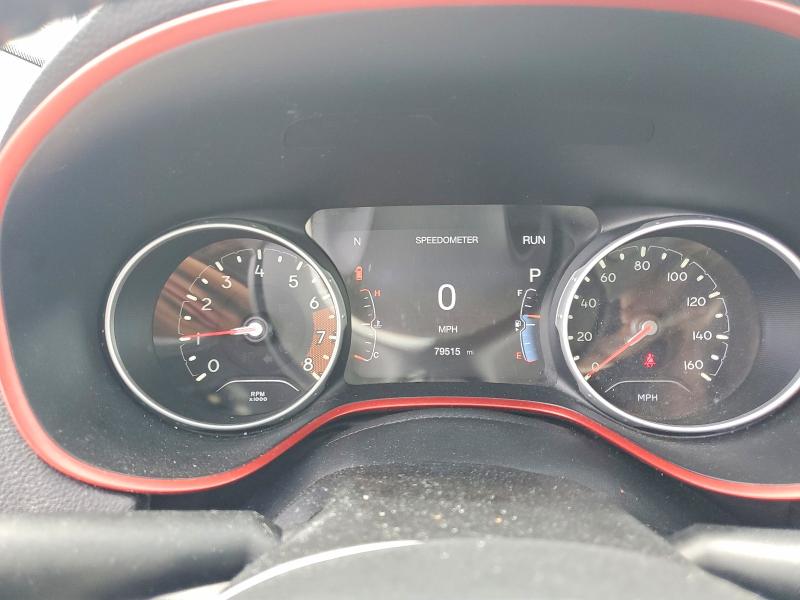 55514316 :رقم المزاد ، 3C4NJDDB8JT147791 vin ، 2018 Jeep Compass مزاد بيع