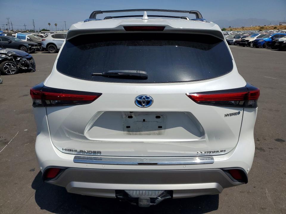 Auction sale of the 2022 Toyota Highlander, vin: 5TDEBRCH0NS101520, lot number: 56605496