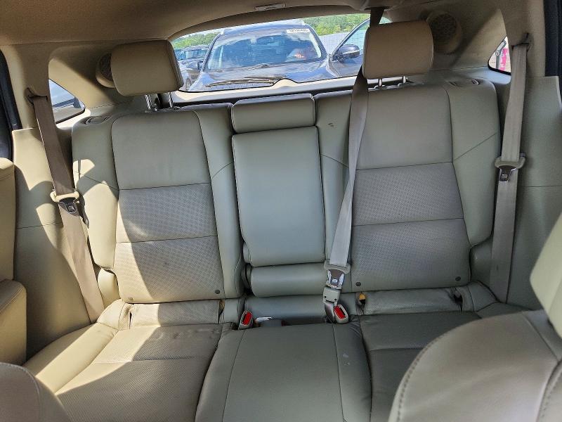 58381996 :رقم المزاد ، 5J8TB4H56FL024777 vin ، 2015 Acura Rdx مزاد بيع