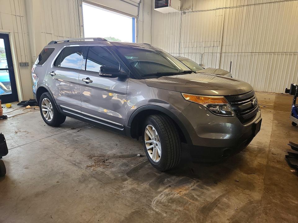 97682805 :رقم المزاد ، 1FM5K8D84DGC35122 vin ، 2013 Ford Explorer مزاد بيع