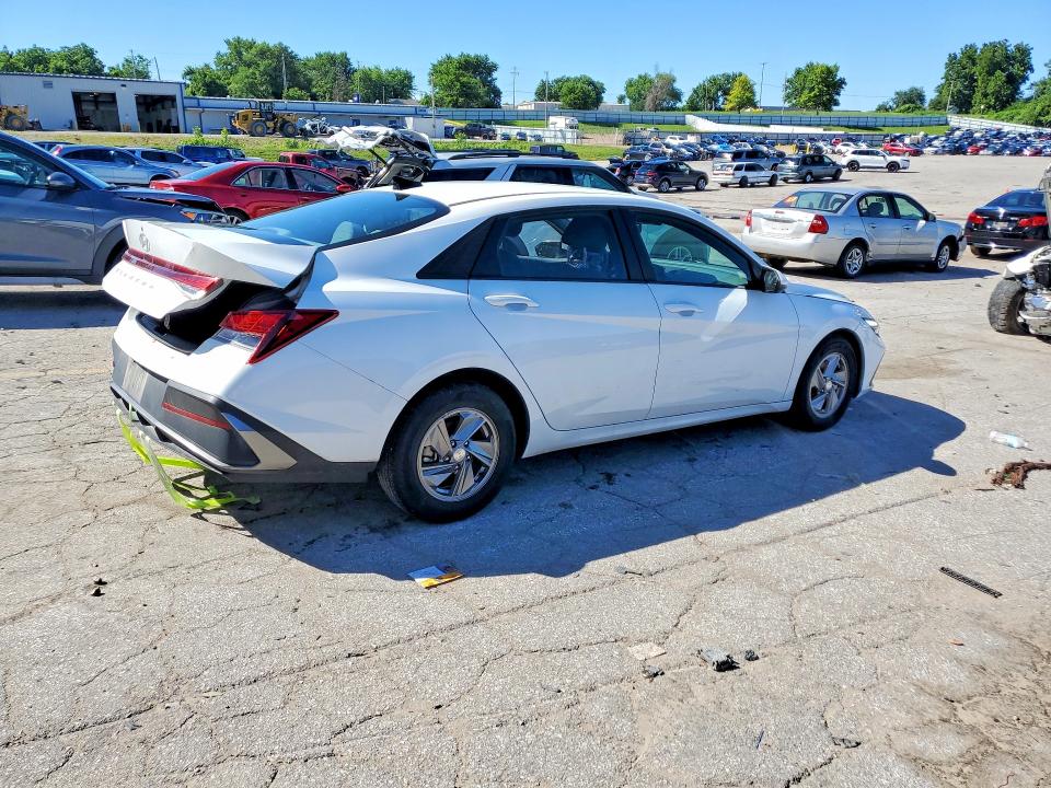 2025 Hyundai Elantra მანქანა იყიდება აუქციონზე, vin: KMHLL4DG7SU872220, აუქციონის ნომერი: 56995286
