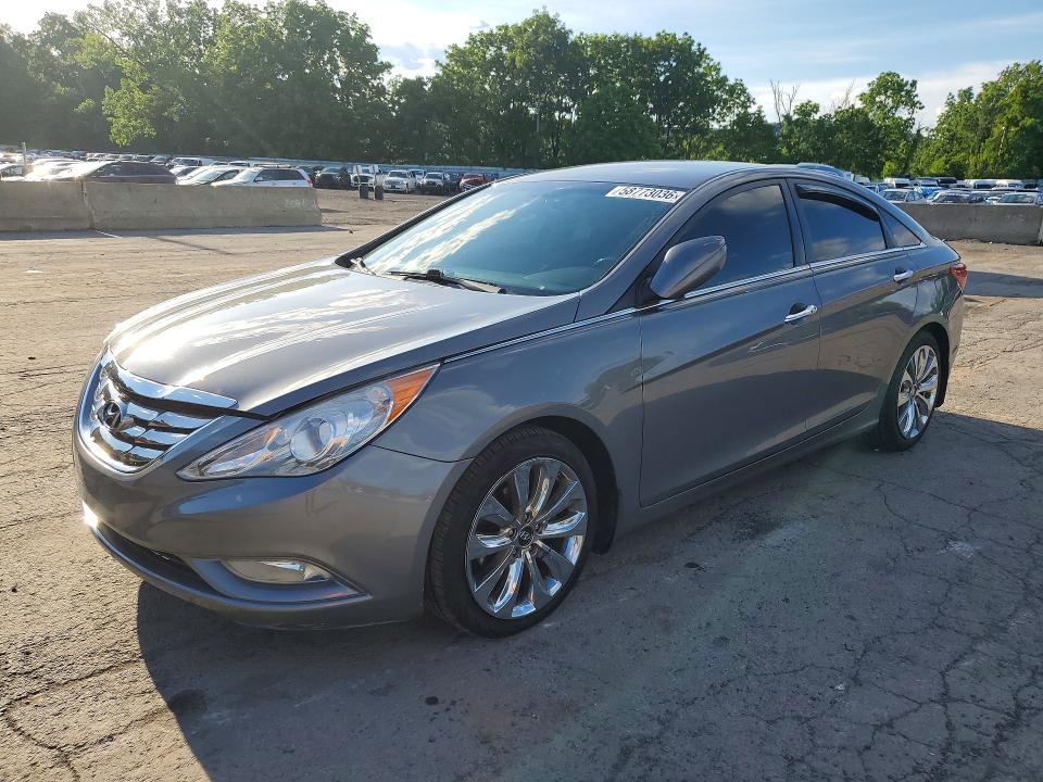 2013 Hyundai Sonata მანქანა იყიდება აუქციონზე, vin: 5NPEC4AC1DH778023, აუქციონის ნომერი: 58773036