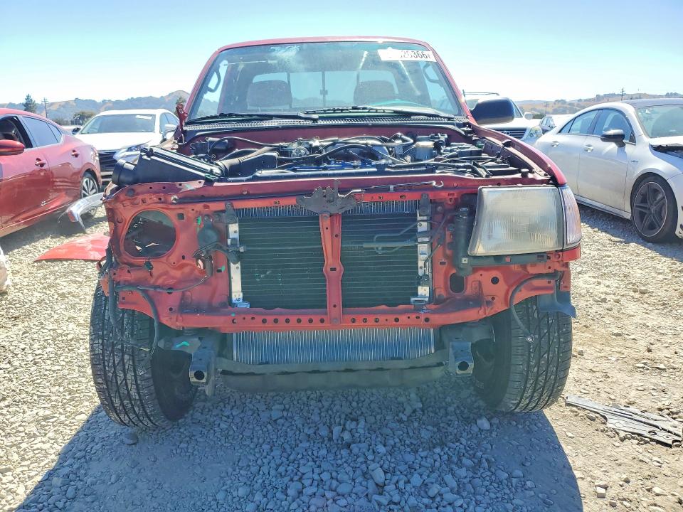 Продаж на аукціоні авто 2000 Toyota Tacoma, vin: 5TEWN72NXYZ706868, номер лоту: 59620366