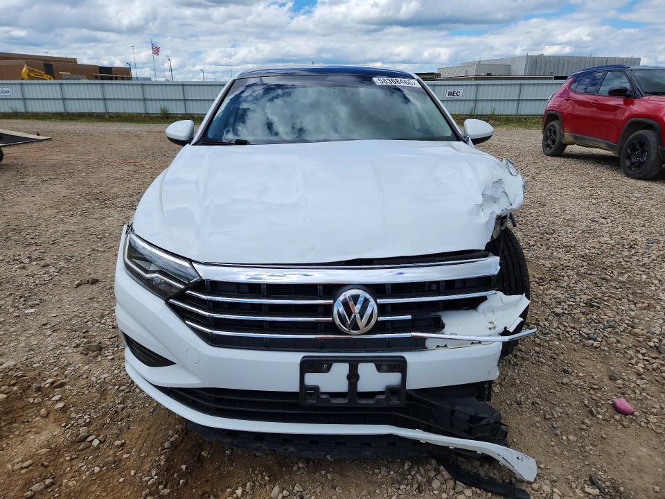 58368466 :رقم المزاد ، 3VWC57BUXKM195111 vin ، 2019 Volkswagen Jetta مزاد بيع