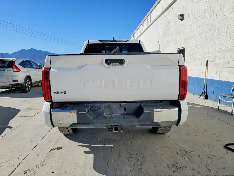 Продаж на аукціоні авто 2023 Toyota Tundra, vin: 5TFLA5DA9PX126742, номер лоту: 57031886
