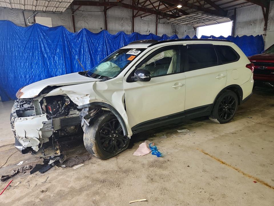 2018 Mitsubishi Outlander მანქანა იყიდება აუქციონზე, vin: JA4AD3A33JZ033598, აუქციონის ნომერი: 55957406