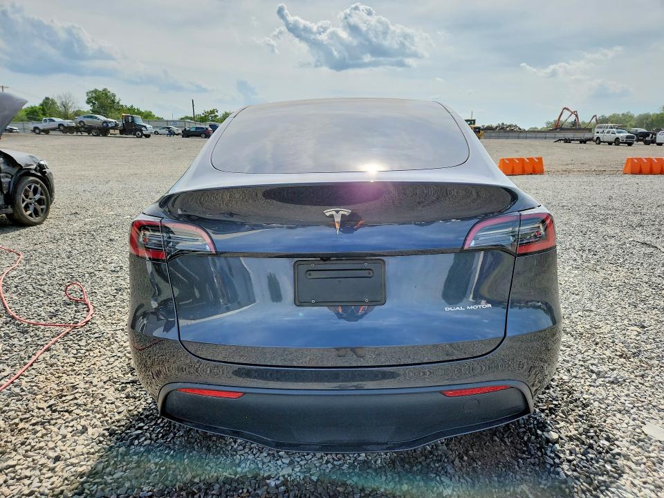 2024 Tesla Model Y მანქანა იყიდება აუქციონზე, vin: 7SAYGDEE5RA289143, აუქციონის ნომერი: 57147016