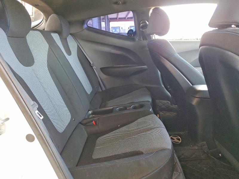 Продажа на аукционе авто 2019 Hyundai Veloster, vin: KMHTG6AF7KU016394, номер лота: 54802986