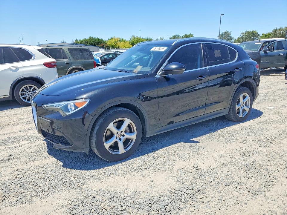 Продаж на аукціоні авто 2018 Alfa Romeo Stelvio, vin: ZASFAKAN8J7C24310, номер лоту: 59166396