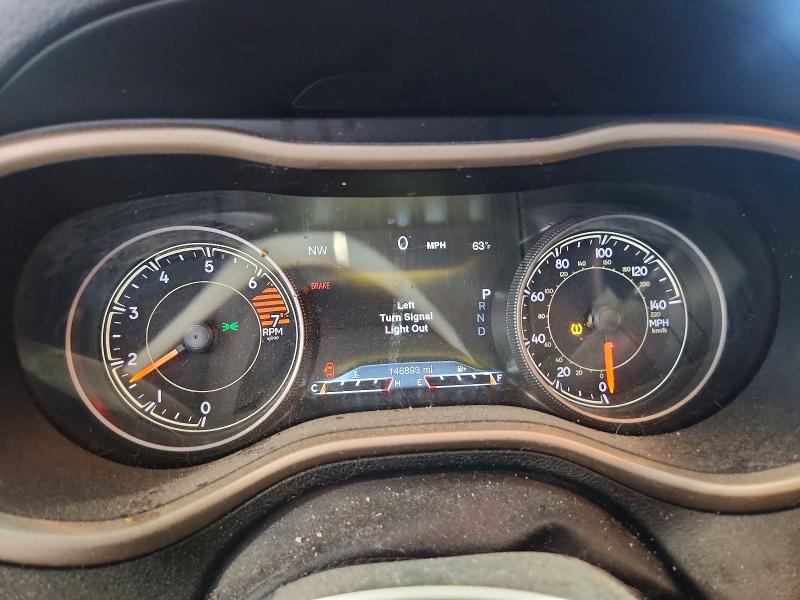 57323436 :رقم المزاد ، 1C4PJMDB5HW666407 vin ، 2017 Jeep Cherokee مزاد بيع