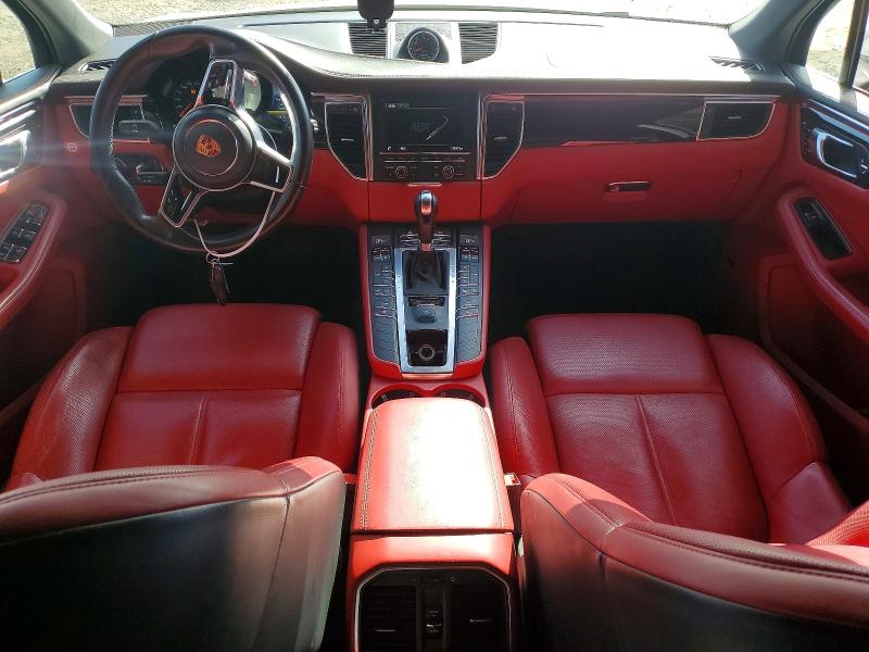 55912636 :رقم المزاد ، WP1AB2A51FLB58146 vin ، 2015 Porsche Macan مزاد بيع