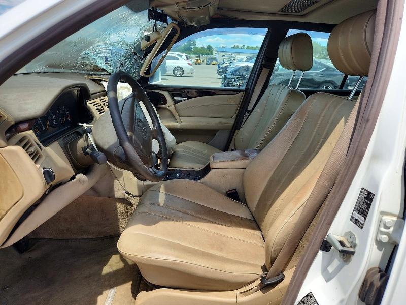 57666506 :رقم المزاد ، WDBJF20FXVA309770 vin ، 1997 Mercedes-benz E مزاد بيع