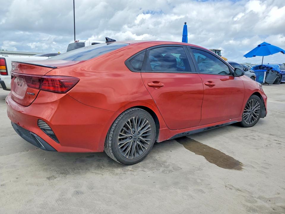 Продажа на аукционе авто 2023 Kia Forte, vin: 3KPF54AD8PE567546, номер лота: 56883826