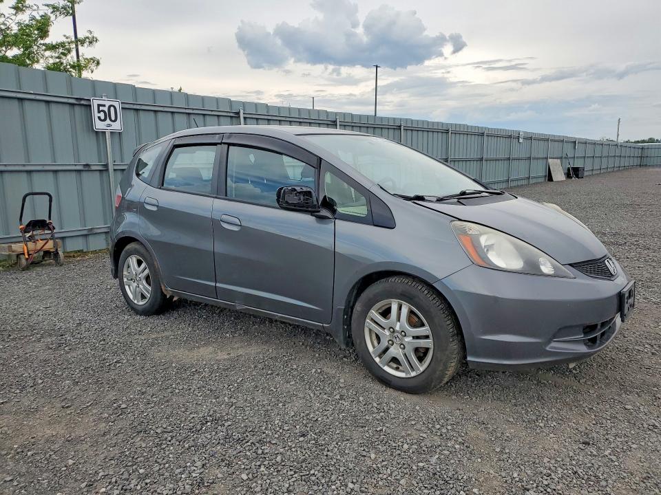 Продажа на аукционе авто 2013 Honda Fit, vin: LUCGE8H54D3002459, номер лота: 57745306