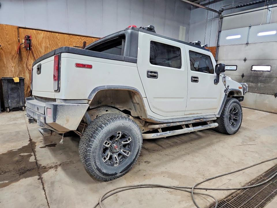 Продажа на аукционе авто 2006 Hummer H2 Sut, vin: 5GRGN22U36H114370, номер лота: 55342986