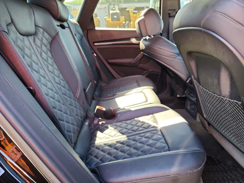 57747146 :رقم المزاد ، WA1C4AFY7J2121077 vin ، 2018 Audi Sq5 مزاد بيع