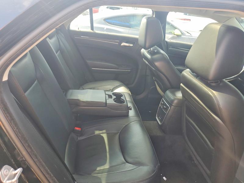 56793646 :رقم المزاد ، 2C3CCAAG6GH207850 vin ، 2016 Chrysler 300 مزاد بيع
