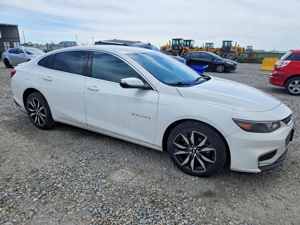 55812206 :رقم المزاد ، 1G1ZD5ST0JF240950 vin ، 2018 Chevrolet Malibu مزاد بيع