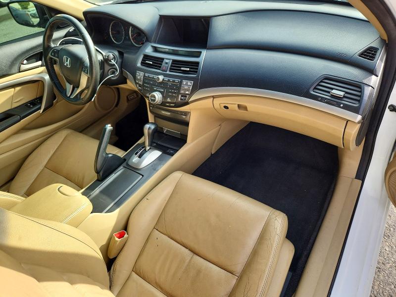 55962966 :رقم المزاد ، 1HGCS2B88BA007492 vin ، 2011 Honda Accord مزاد بيع