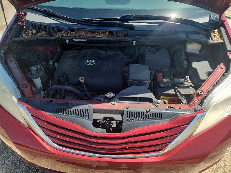 2017 Toyota Sienna მანქანა იყიდება აუქციონზე, vin: 5TDKZ3DCXHS799332, აუქციონის ნომერი: 58745816