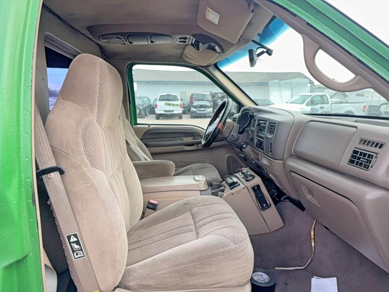 56189846 :رقم المزاد ، 1FMNU41SX1EB19210 vin ، 2001 Ford Excursion مزاد بيع