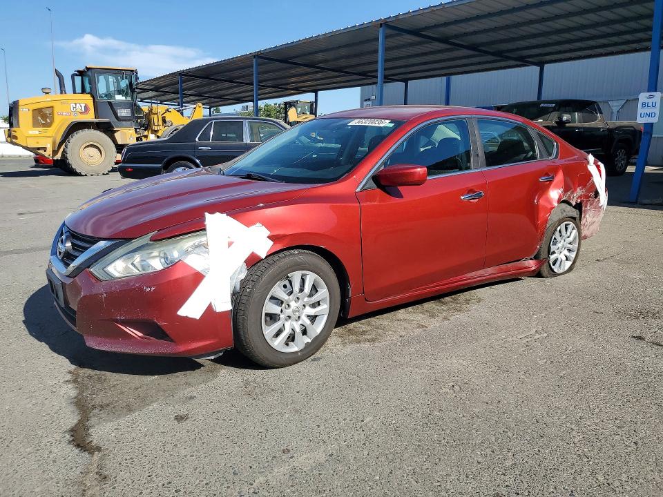 2016 Nissan Altima მანქანა იყიდება აუქციონზე, vin: 1N4AL3AP8GC201877, აუქციონის ნომერი: 56320036