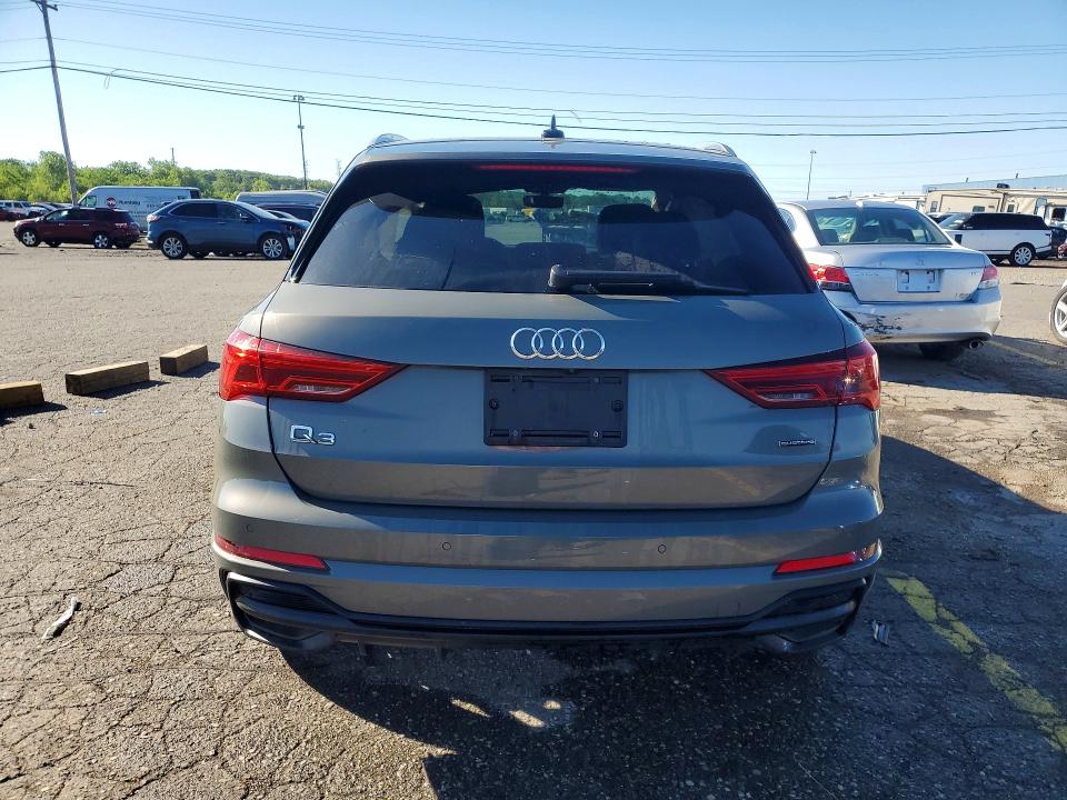 2019 Audi Q3 მანქანა იყიდება აუქციონზე, vin: WA1EECF39K1066760, აუქციონის ნომერი: 57001286