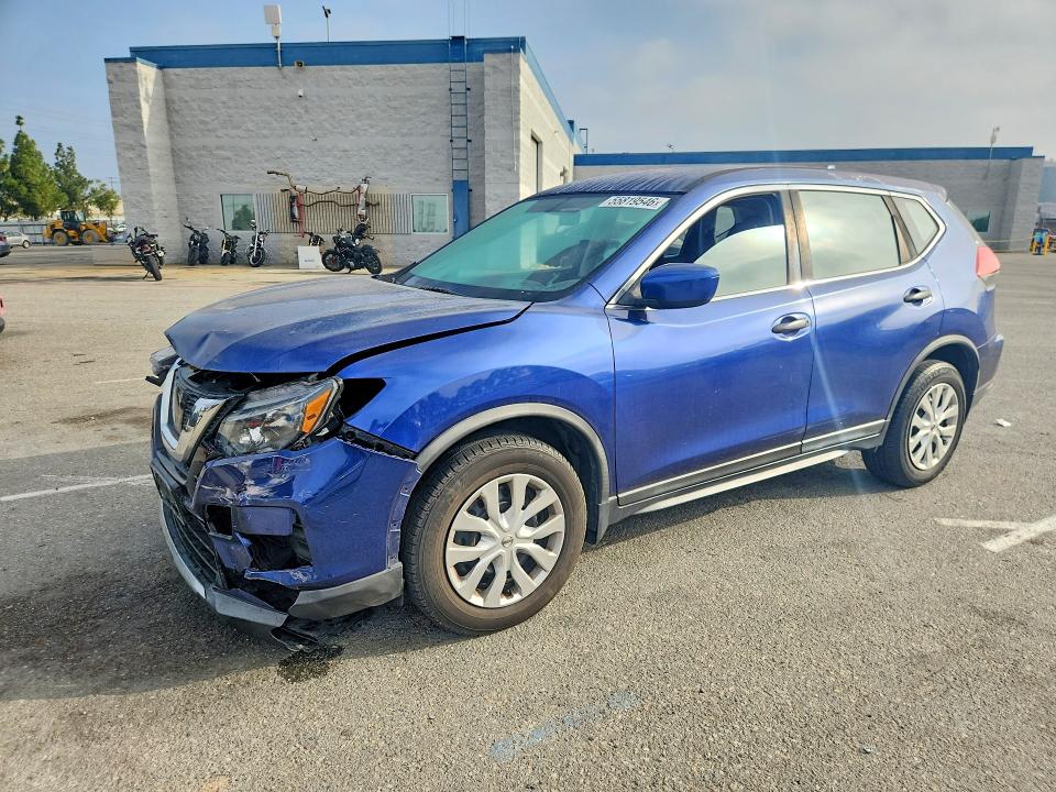 55819546 :رقم المزاد ، KNMAT2MT8HP607259 vin ، 2017 Nissan Rogue مزاد بيع