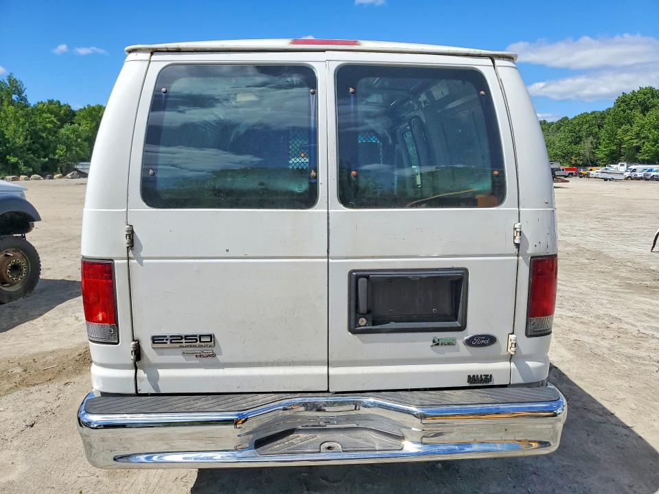 57377886 :رقم المزاد ، 1FTNE2EW8BDA08181 vin ، 2011 Ford Econoline مزاد بيع
