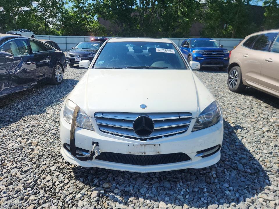 58828156 :رقم المزاد ، WDDGF8BB9BR148467 vin ، 2011 Mercedes-benz C مزاد بيع