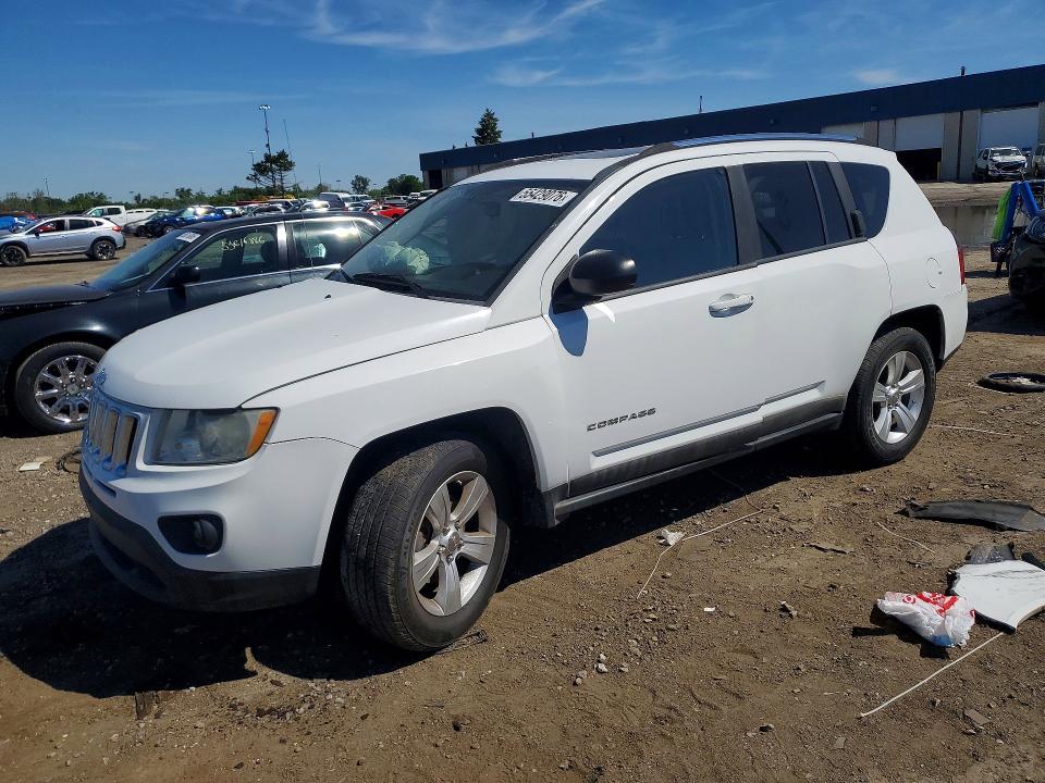 55429076 :رقم المزاد ، 1J4NF1FB5BD135970 vin ، 2011 Jeep Compass مزاد بيع