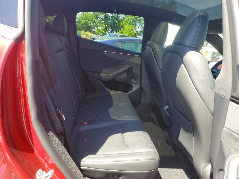 55721626 :رقم المزاد ، 7SAYGDEE3TF598927 vin ، 2026 Tesla Model Y مزاد بيع