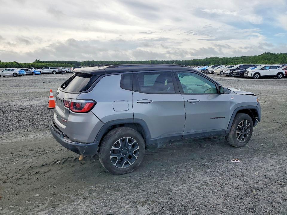 57828586 :رقم المزاد ، 3C4NJDDB3LT159527 vin ، 2020 Jeep Compass مزاد بيع