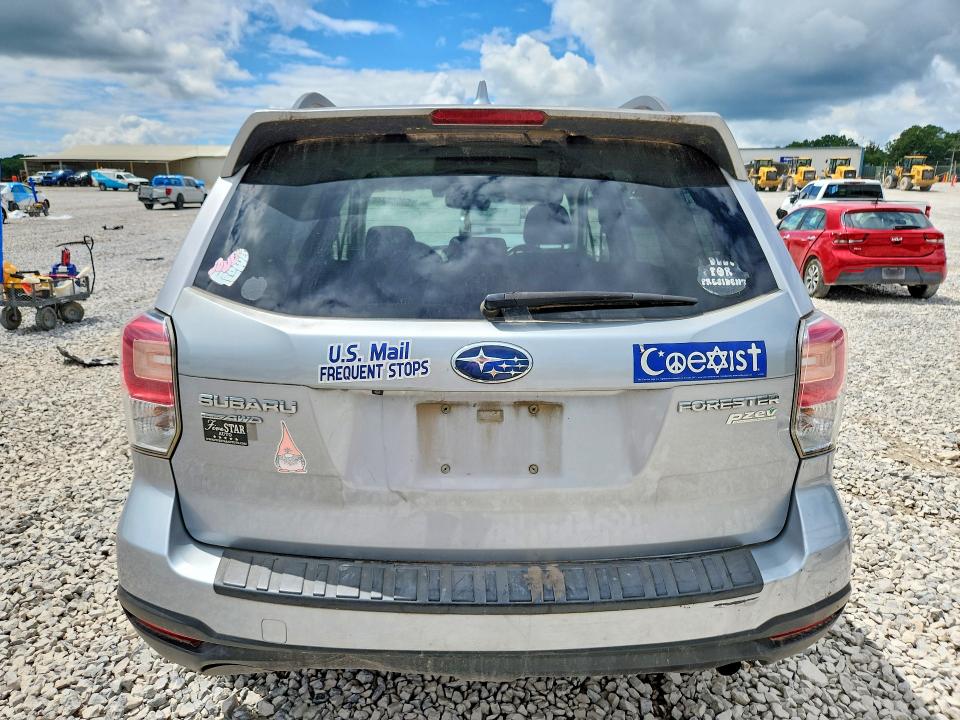 2017 Subaru Forester მანქანა იყიდება აუქციონზე, vin: JF2SJAGC6HH437186, აუქციონის ნომერი: 58063846