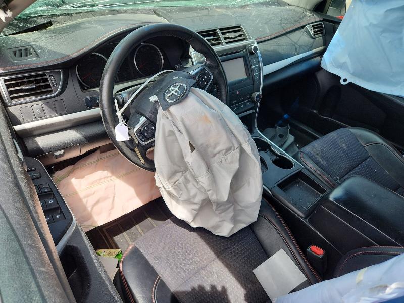 59345726 :رقم المزاد ، 4T1BF1FK9FU897340 vin ، 2015 Toyota Camry مزاد بيع