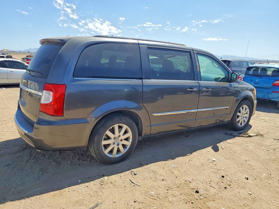 2016 Chrysler Town & Country მანქანა იყიდება აუქციონზე, vin: 2C4RC1BG6GR213453, აუქციონის ნომერი: 57769726