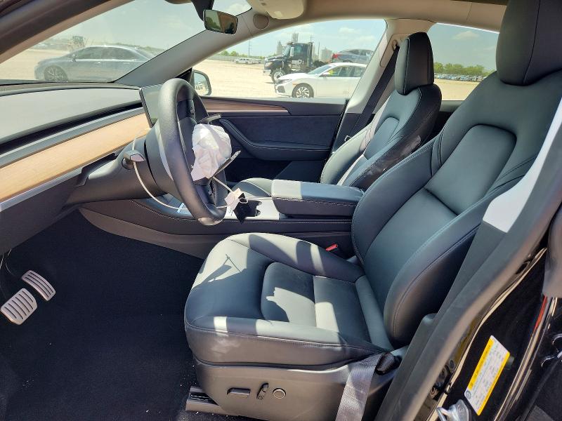 59353056 :رقم المزاد ، 7SAYGDEF3SA377039 vin ، 2025 Tesla Model Y مزاد بيع