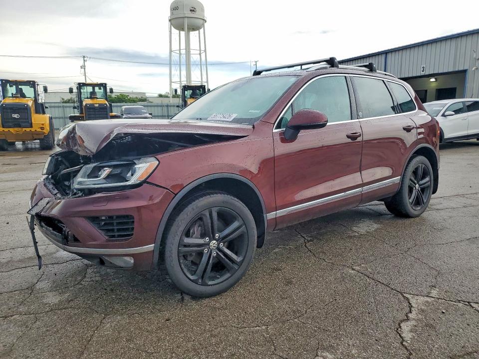 2017 Volkswagen Touareg მანქანა იყიდება აუქციონზე, vin: WVGRF7BP9HD000748, აუქციონის ნომერი: 56775426