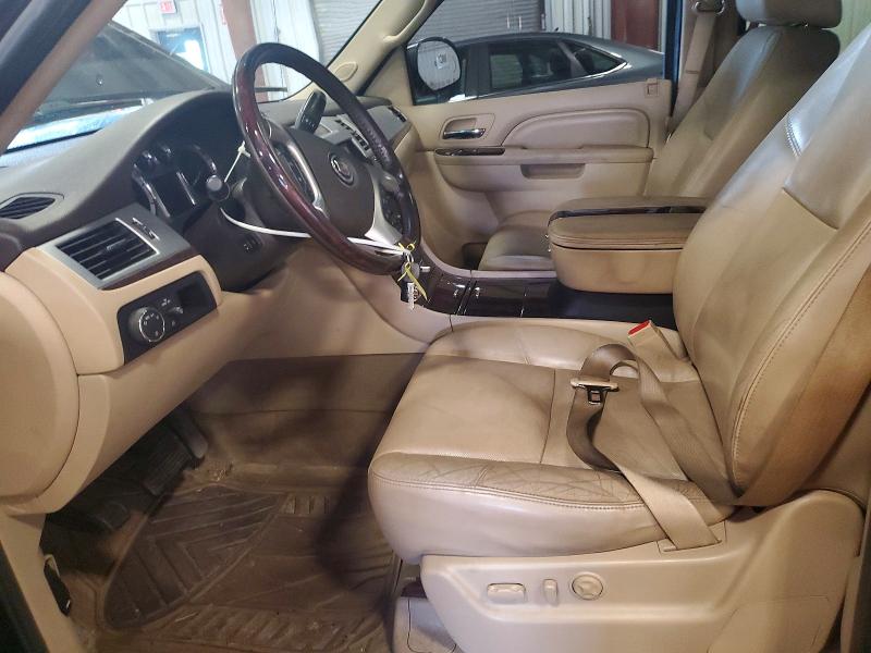 57917836 :رقم المزاد ، 3GYT4MEFXBG306721 vin ، 2011 Cadillac Escalade مزاد بيع