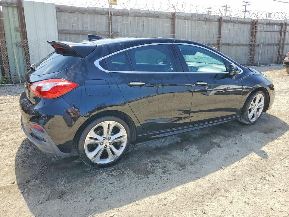 56829286 :رقم المزاد ، 3G1BF6SM1HS546572 vin ، 2017 Chevrolet Cruze مزاد بيع