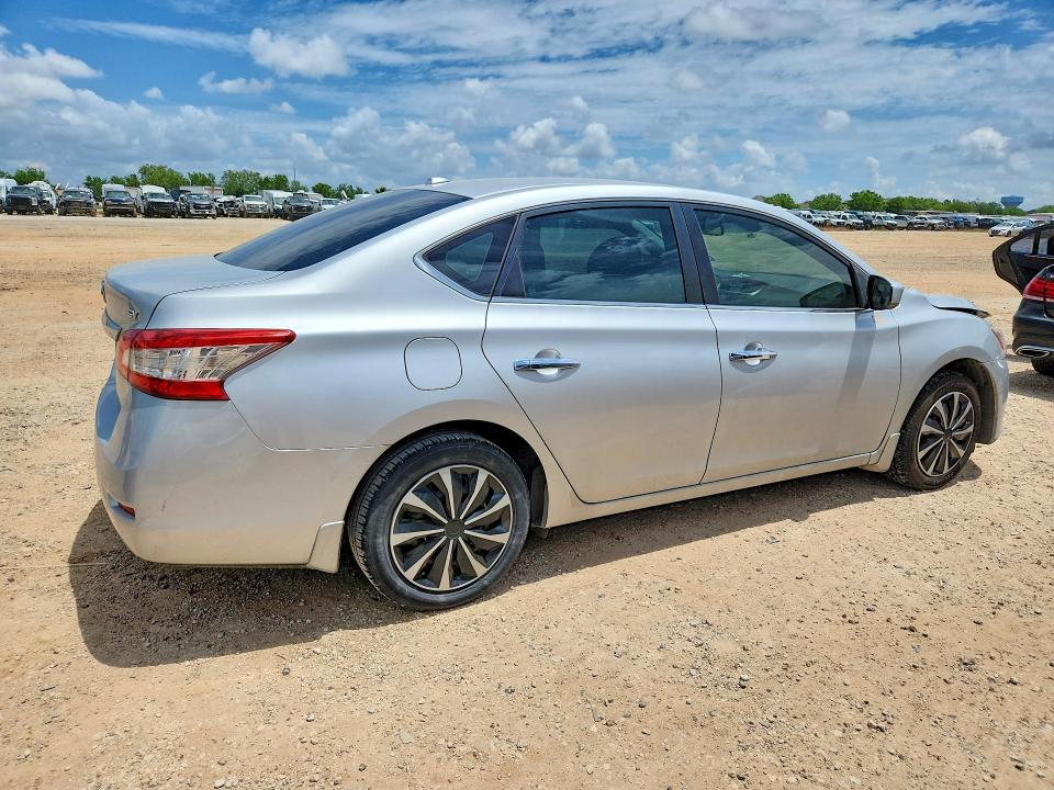 Aukcja sprzedaży 2015 Nissan Sentra, vin: 3N1AB7AP3FL658624, numer aukcji: 55750196