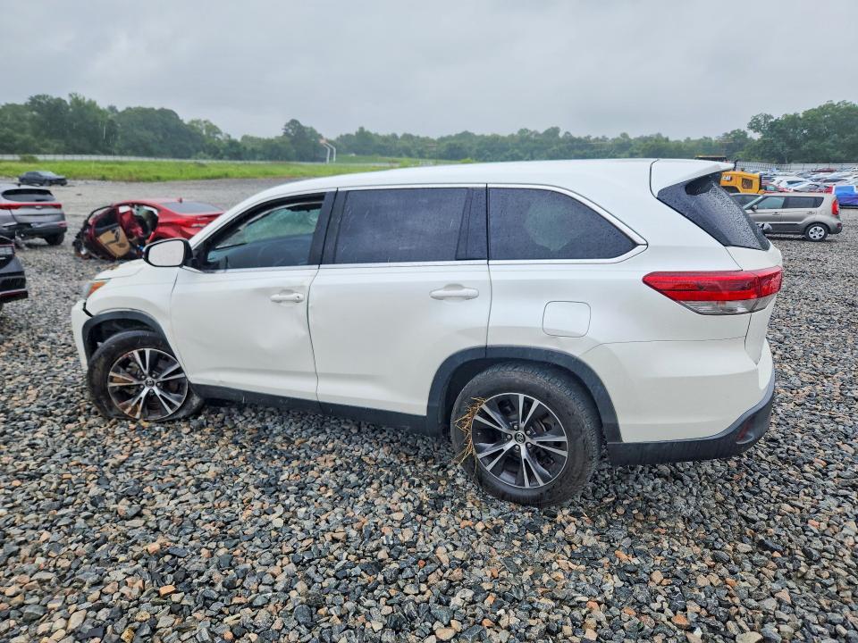57388156 :رقم المزاد ، 5TDZARFH1KS054770 vin ، 2019 Toyota Highlander مزاد بيع