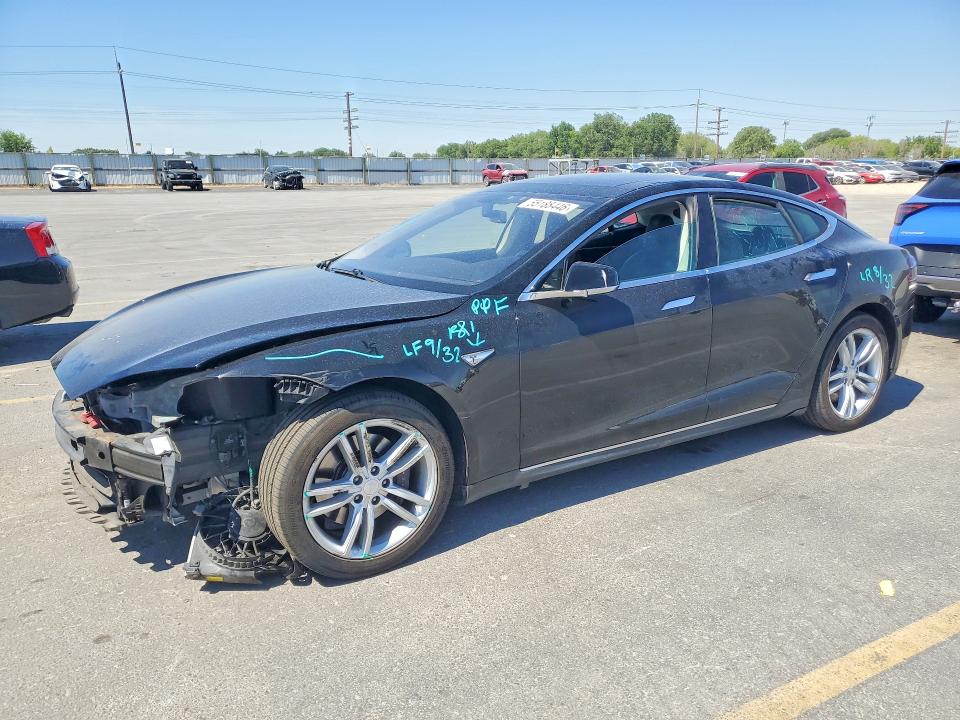 2014 Tesla Model S მანქანა იყიდება აუქციონზე, vin: 5YJSA1H12EFP35855, აუქციონის ნომერი: 55188446