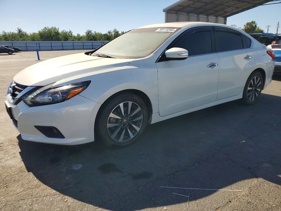 55373266 :رقم المزاد ، 1N4AL3AP2HC143038 vin ، 2017 Nissan Altima مزاد بيع