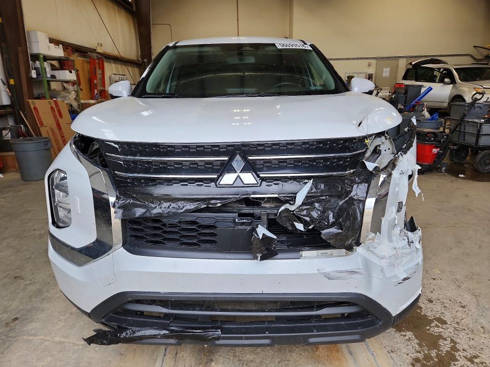 Продажа на аукционе авто 2024 Mitsubishi Outlander, vin: JA4J4UA86RZ625509, номер лота: 56095516