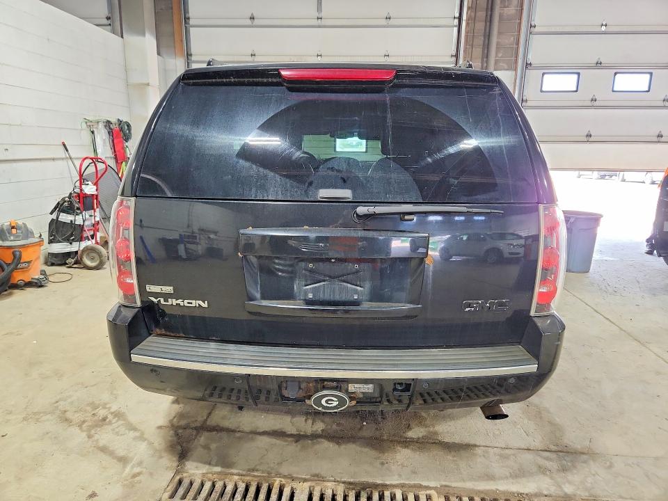 58570906 :رقم المزاد ، 1GKUKEEFXAR208720 vin ، 2010 Gmc Yukon مزاد بيع
